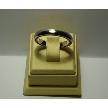 Золотое кольцо с бриллиантами 135-7