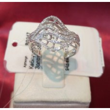 Золотое кольцо с бриллиантами R0247