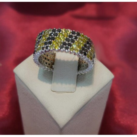 Золотое кольцо с бриллиантами R0418
