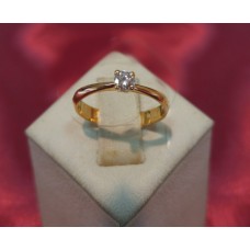 Золотое кольцо с бриллиантами R0564